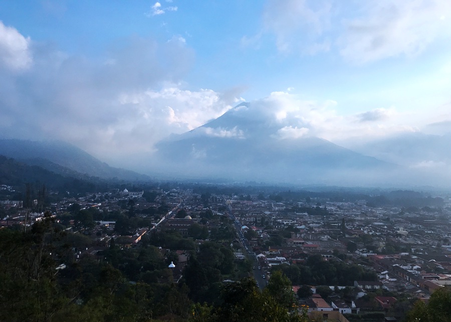 安提瓜火山